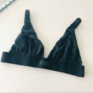 Skims Plunge Bralette